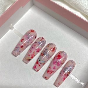 Pink Floral Press On Nails